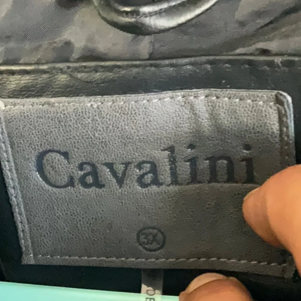 Calvin Klein Black Leather Jacket with Zippered Front and Fitted Waist - Picture 2 of 8